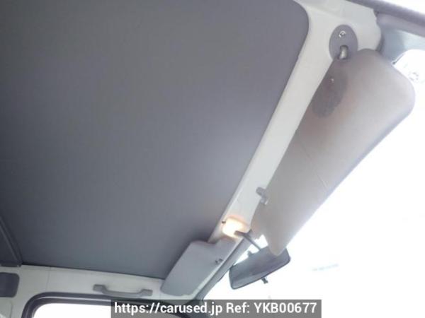 Used 2003 AT toyota hiace-van TRH102V Image[12]