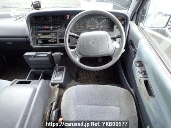 Used 2003 AT toyota hiace-van TRH102V Image[24]