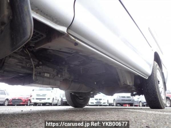 Used 2003 AT toyota hiace-van TRH102V Image[38]