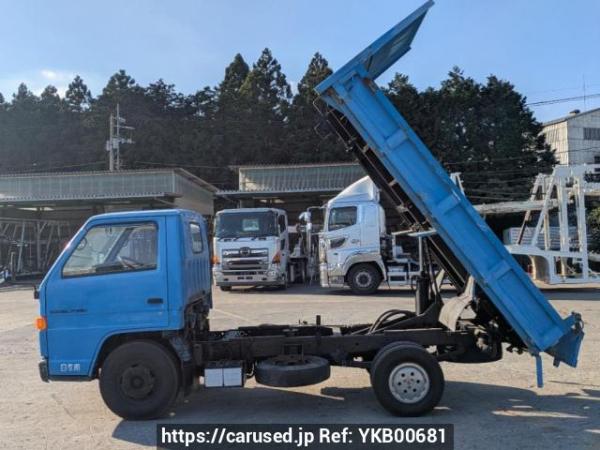 Used 1986 MT isuzu elf-truck NKR57ED Image[11]