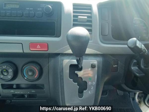 Used 2008 AT toyota hiace-van TRH200K Image[23]