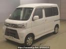 Daihatsu Atrai Wagon S321G