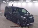 Toyota Voxy ZRR80W