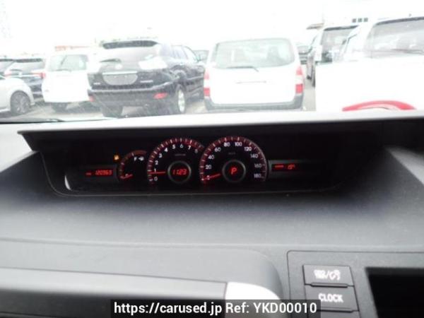 Used 2010 AT toyota voxy ZRR70W Image[23]