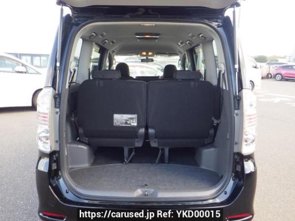Used 2010 AT toyota voxy ZRR70W Image[6]