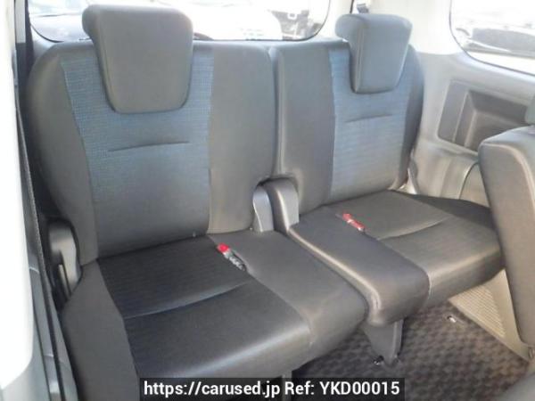 Used 2010 AT toyota voxy ZRR70W Image[16]