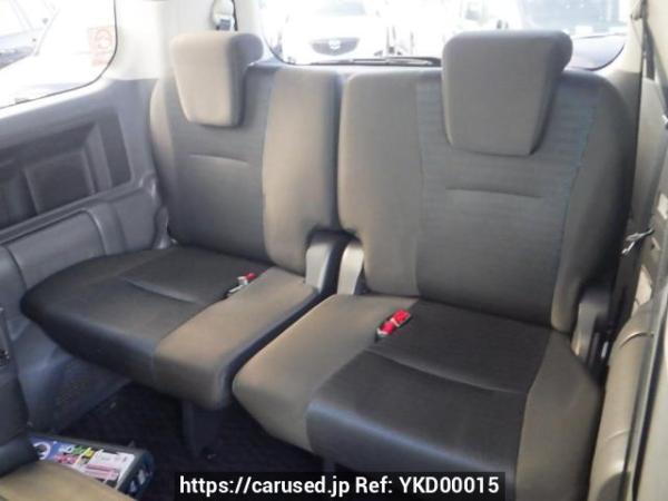Used 2010 AT toyota voxy ZRR70W Image[17]
