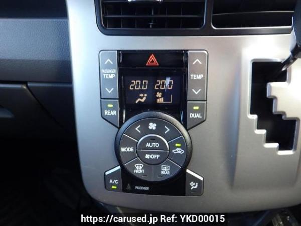 Used 2010 AT toyota voxy ZRR70W Image[25]
