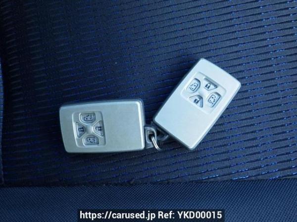 Used 2010 AT toyota voxy ZRR70W Image[30]