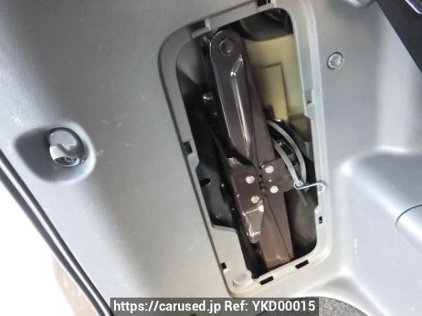 Used 2010 AT toyota voxy ZRR70W Image[46]