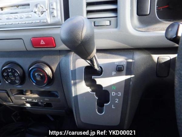 Used 2005 AT toyota hiace-van TRH200K Image[19]