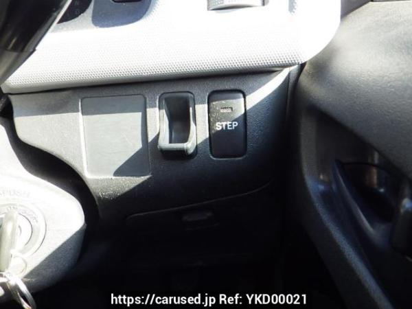 Used 2005 AT toyota hiace-van TRH200K Image[23]