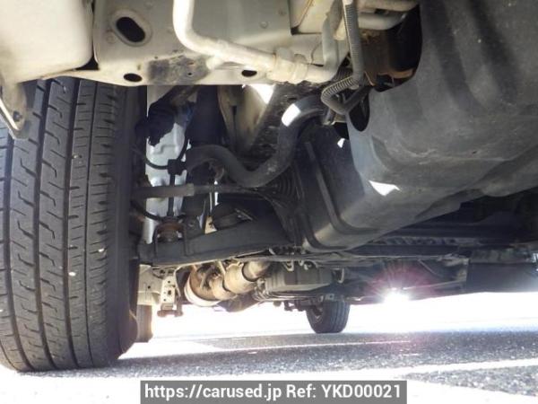 Used 2005 AT toyota hiace-van TRH200K Image[29]