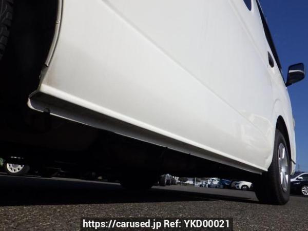 Used 2005 AT toyota hiace-van TRH200K Image[32]
