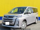 Toyota Noah ZWR95W