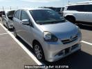 Daihatsu Mira e:S LA300S