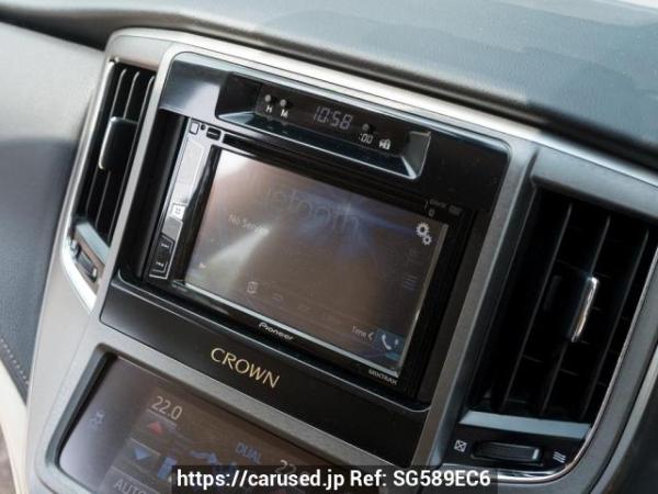 Used 2016 AT toyota crown-royal-series null Image[14]