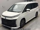 Toyota Voxy ZWR90W