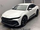 Toyota Crown Crossover TZSH35