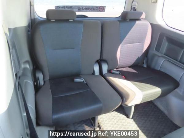 Used 2009 AT toyota voxy ZRR70W Image[22]