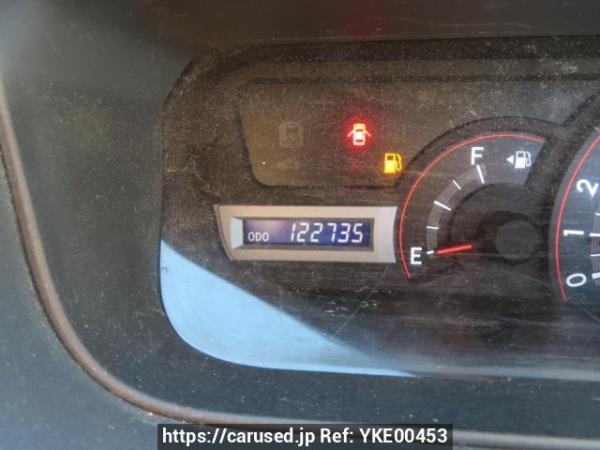 Used 2009 AT toyota voxy ZRR70W Image[28]