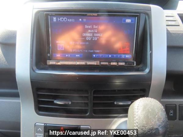 Used 2009 AT toyota voxy ZRR70W Image[30]