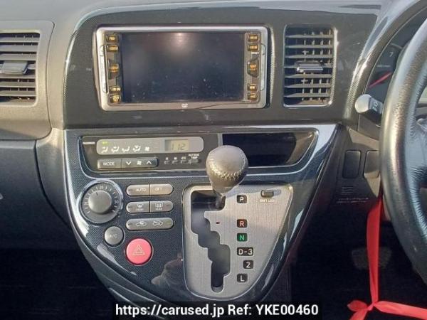 Used 2004 AT toyota wish ZNE14G Image[19]