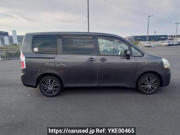 Used 2008 AT toyota noah ZRR70G Image[7]