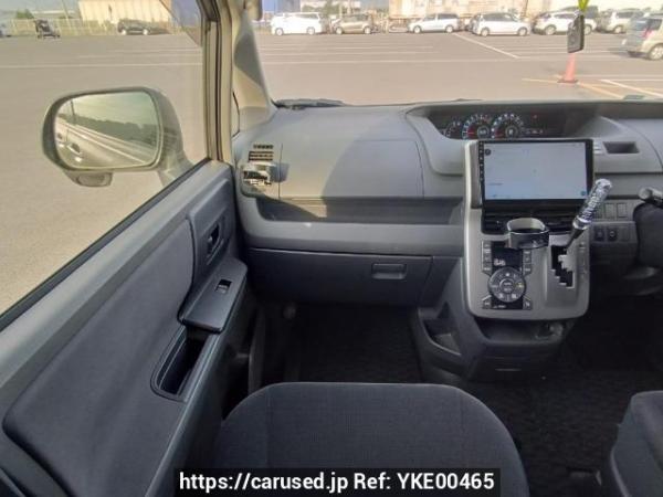 Used 2008 AT toyota noah ZRR70G Image[18]