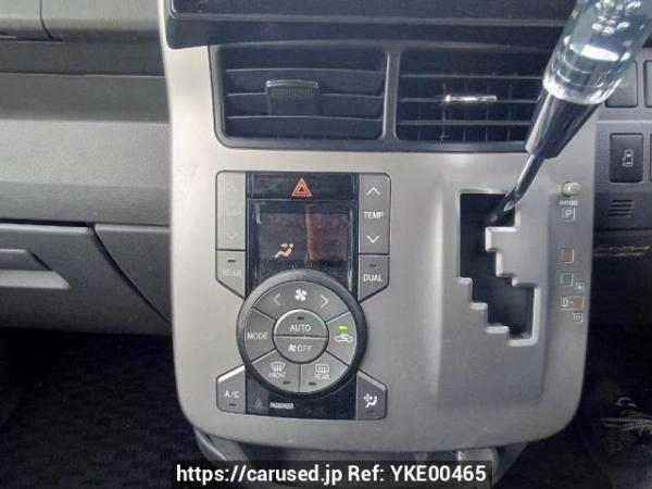 Used 2008 AT toyota noah ZRR70G Image[22]
