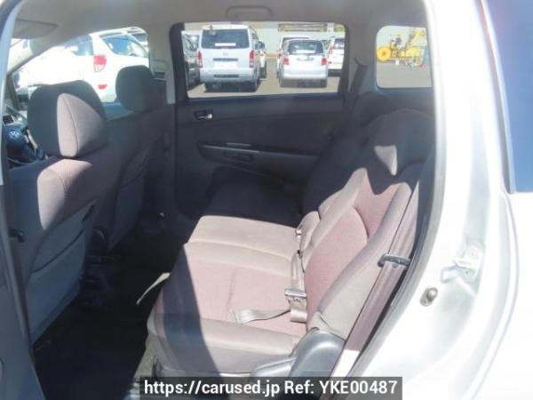 Used 2004 AT toyota wish ZNE14G Image[18]