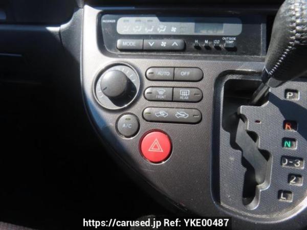 Used 2004 AT toyota wish ZNE14G Image[26]