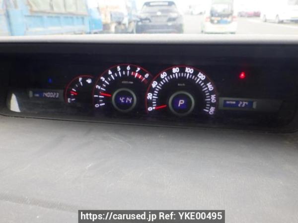 Used 2010 AT toyota voxy ZRR70W Image[24]
