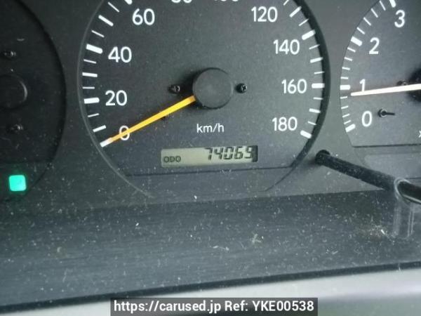 Used 2004 AT toyota hiace-van TRH122K Image[23]