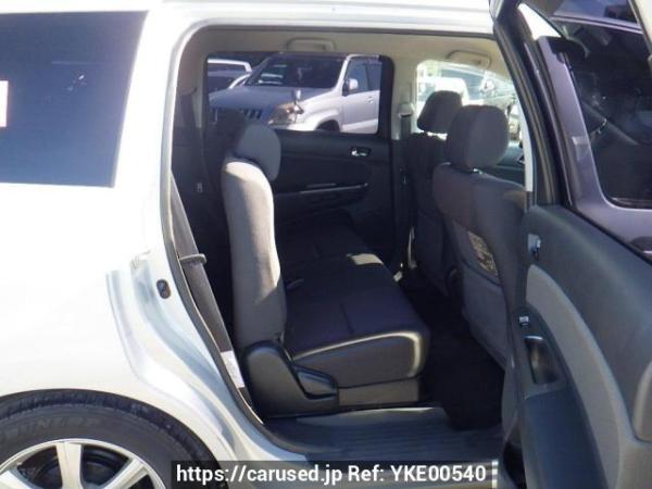 Used 2004 AT toyota wish ZNE10G Image[13]