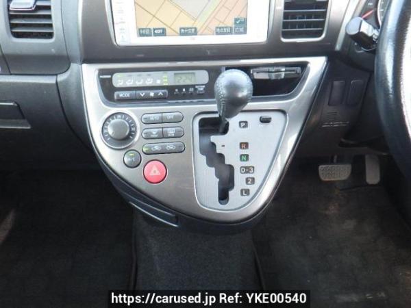 Used 2004 AT toyota wish ZNE10G Image[23]
