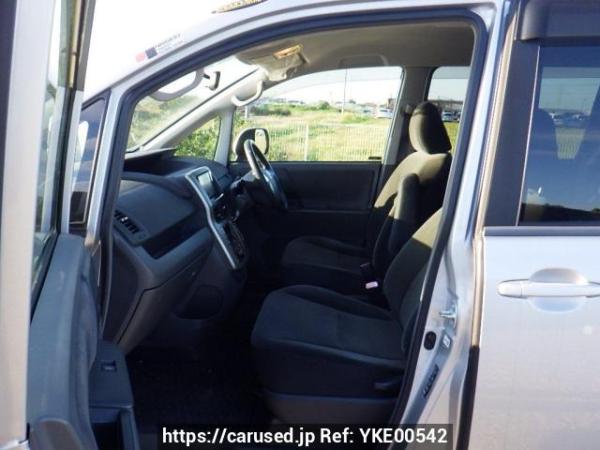 Used 2007 AT toyota noah ZRR70G Image[12]