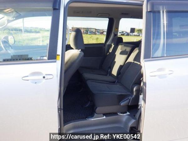 Used 2007 AT toyota noah ZRR70G Image[14]