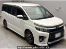 Toyota Voxy ZRR80W