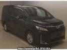 Toyota Voxy ZWR80G