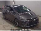 Toyota Prius alpha ZVW40W