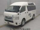Toyota Regiusace Van KDH206Kカイ
