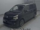 Toyota Voxy ZRR70W