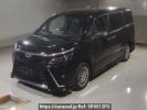 Toyota Voxy ZWR80W