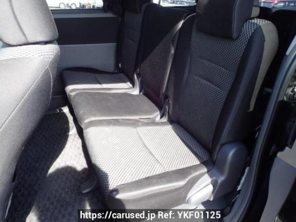 Used 2007 AT toyota noah ZRR75W Image[13]