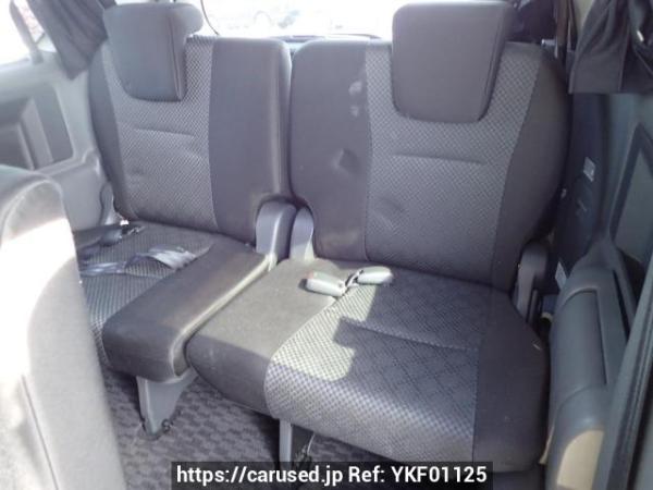Used 2007 AT toyota noah ZRR75W Image[15]
