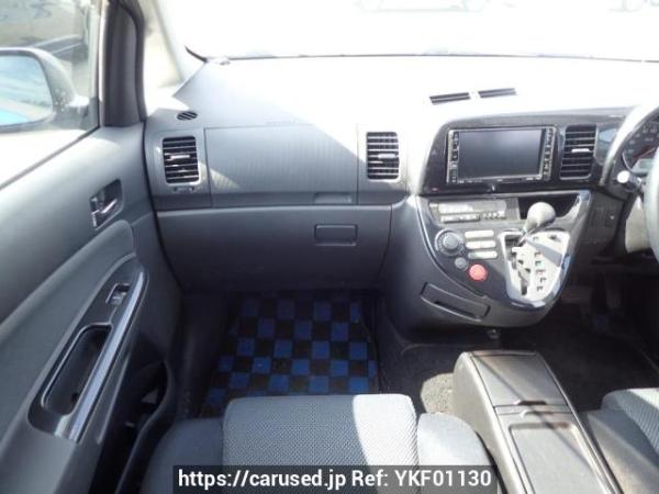 Used 2005 AT toyota wish ZNE14G Image[16]
