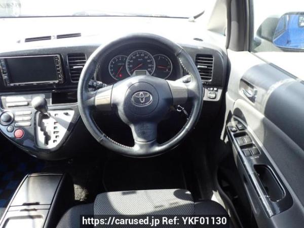 Used 2005 AT toyota wish ZNE14G Image[18]