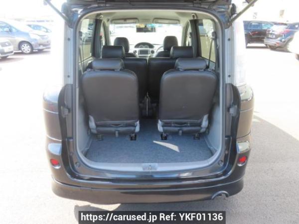 Used 2005 AT toyota sienta NCP81G Image[8]
