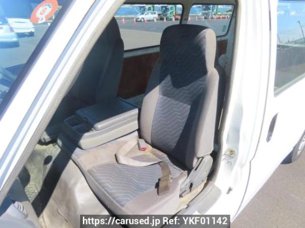 Used 2004 AT nissan caravan-van VPE25 Image[19]